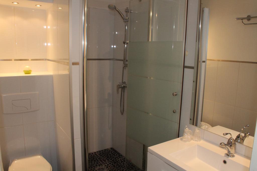 Hotel L'Eau Des Collines Марсель Экстерьер фото